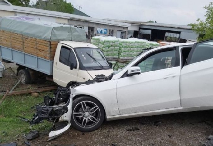 İmişlidə yol qəzasında iki nəfər xəsarət aldı