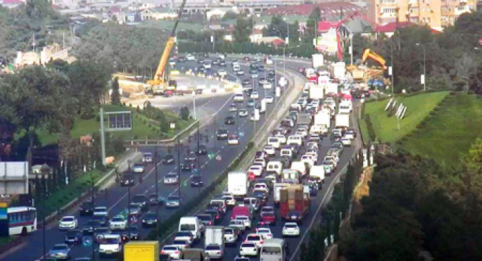 Ölkədə ən çox tıxacda vaxt itirən sumqayıtlılardır