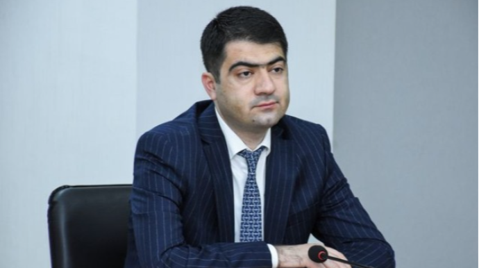 İcra başçısı 3 ay əvvəl təyin etdiyi müavinini işdən çıxartdı 