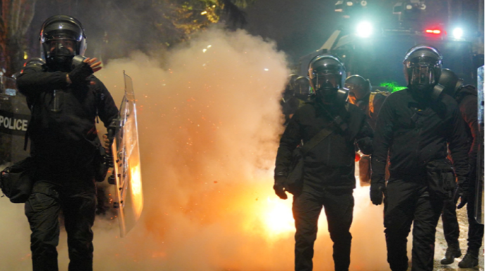 Gürcüstanda etiraz aksiyaları zamanı 171 polis əməkdaşı xəsarət alıb 