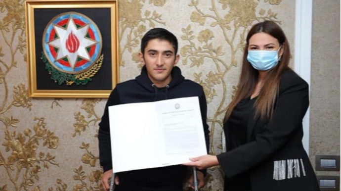 Komitə sədri qazi Musa Hüseynovla görüşüb, qayğıları ilə maraqlanıb – FOTO