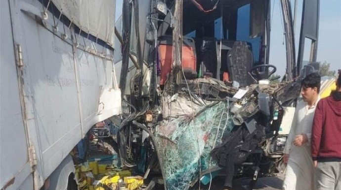 İraqda iranlı zəvvarların avtobusu qəzaya uğrayıb, 19 nəfər yaralanıb 