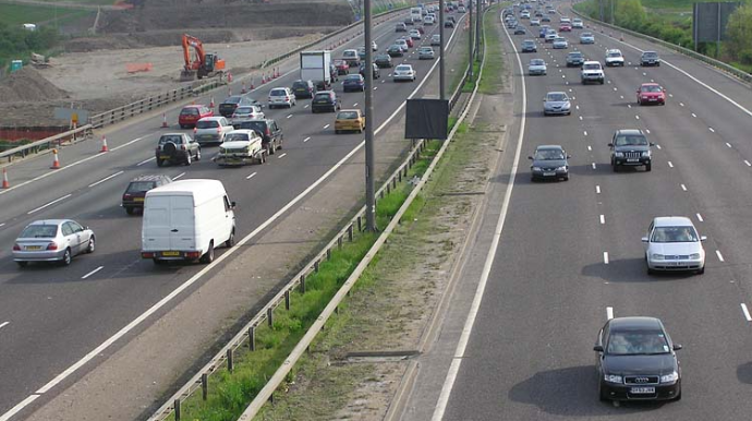 ƏMDX-nın xidməti minik avtomobillərinin say həddi artırılıb 