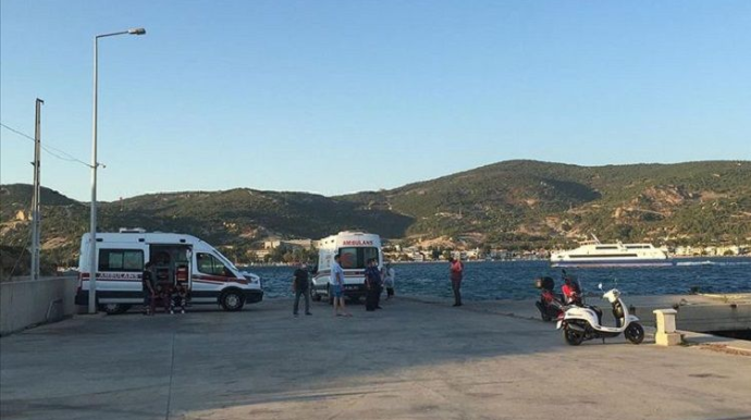 Gəmi batdı; 4 ölü, 1 itkin 