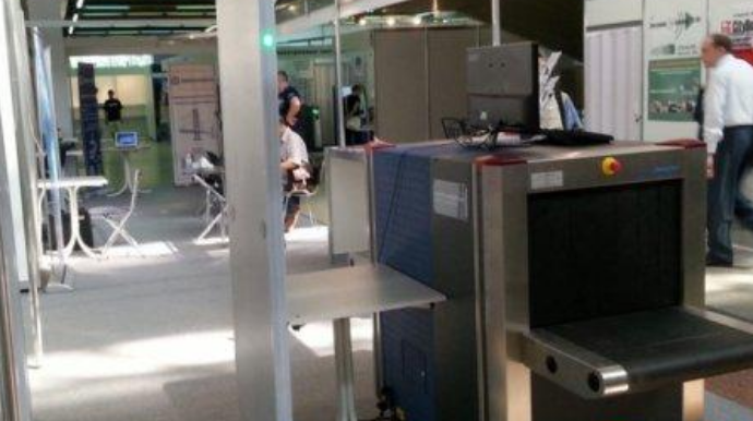 Bakı metrosunda introskop:  camaat arasındakı narahatlığın izi ilə