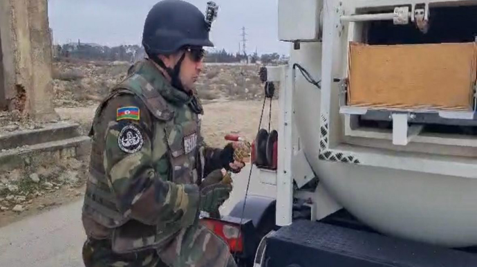 Xəzər rayonunda silah-sursat aşkar edilib  - FOTO - VİDEO