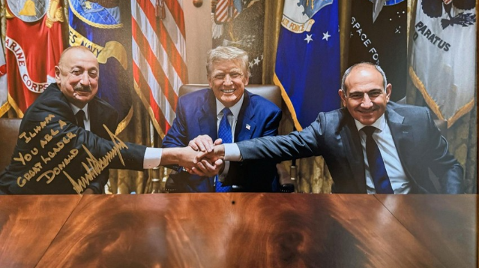 Трамп подписал фото для президента Азербайджана: "Ильхам, Вы великий лидер" - ФОТО 