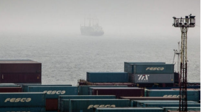 Судоходство в проливе Дарданеллы приостановили из-за сильного тумана   - ФОТО