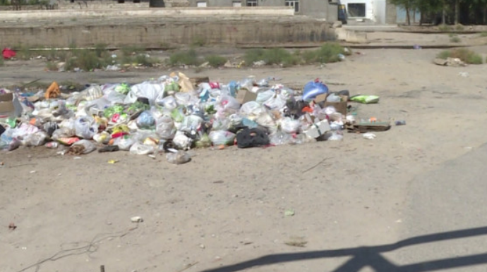 Küçə, yoxsa zibil poliqonu? -Narazılıq  - VİDEO