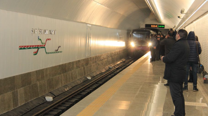 Metronun "Xətai"  stansiyasındakı insident araşdırılır: Polisə müraciət edilib - VİDEO