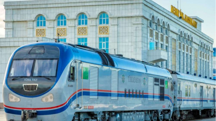 Sərnişin qatarlarının hərəkəti müvəqqəti dayandırılacaq