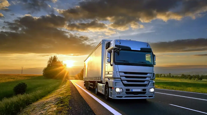 Ermənistan Azərbaycan tərəfinə sərhəddə quru yükdaşımalarının təşkilini təklif edir - Papoyan 