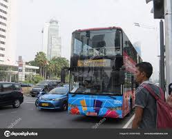 Bu ölkədə gediş haqqı plastik qablarla ödəniləcək