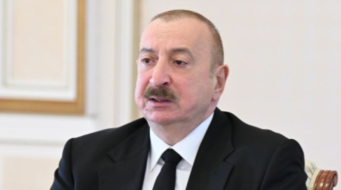 Prezident şəhid jurnalistləri yad etdi