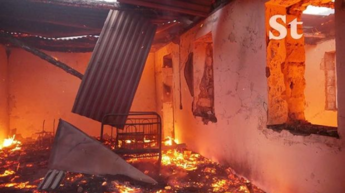 Erməni vandalizmi yenə özünü göstərdi: Bu dəfə Laçını yandırırlar - FOTO