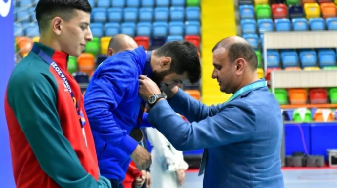 Kikboksçularımız İslamiadada 15 medal QAZANDI 