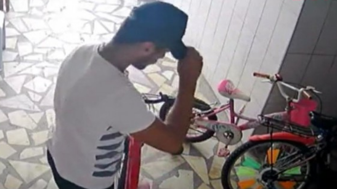 Oğurladığı velosipedləri sataraq puluna narkotik aldı - VİDEO
