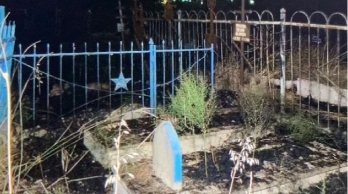 Bakıda qəbirstanlıqda baş verən yanğın söndürüldü - YENİLƏNİB   - FOTO