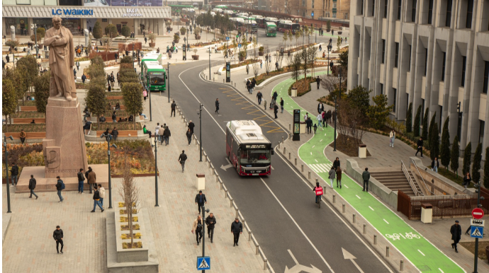 Эксперты: новая система тарифов поможет быстрее обновить автобусный парк и повысить качество услуг - - ФОТО