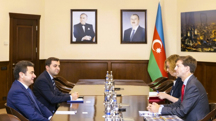 Azərbaycan və Belçika birbaşa hava əlaqələrinin qurulmasını müzakirə edib