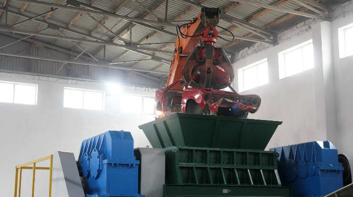 Azərbaycanda köhnə maşınları utilizasiya edən yeni məntəqə işə başladı - ÜNVAN 