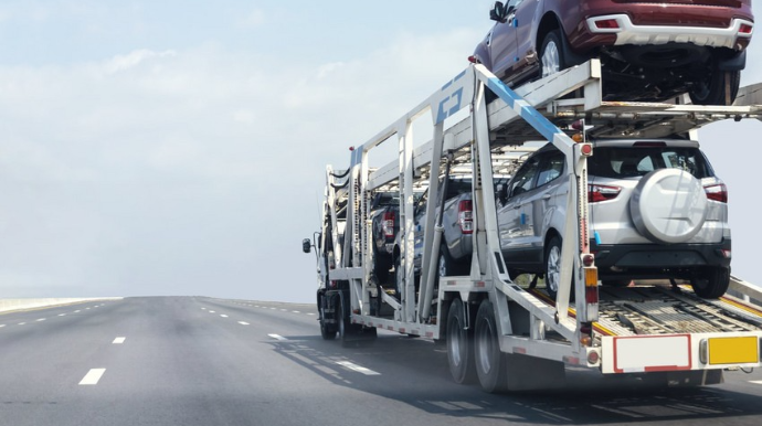 Azərbaycan avtomobil idxalına çəkdiyi xərci 66 % artırıb 