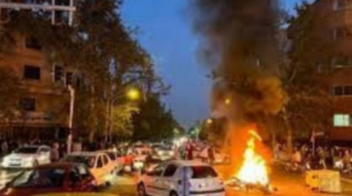 В Иране число убитых в ходе протестов превысило 500 человек   - ФОТО