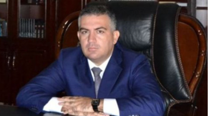 İcra başçısı sakinləri məhkəməyə verdi - Kim haqlıdır? 