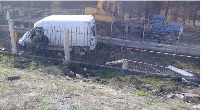 Bakı-Sumqayıt yolunda qəza olub, xəsarət alan var - FOTO