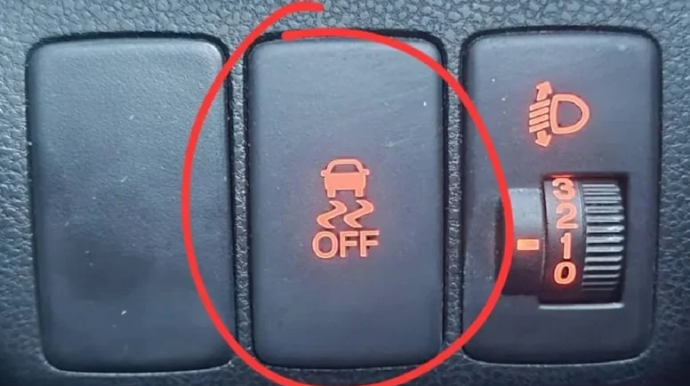 Maşınlarda sükanın yanındakı “OFF” düyməsi hansı məqamlarda istifadə edilməlidir? - TÖVSİYƏ 