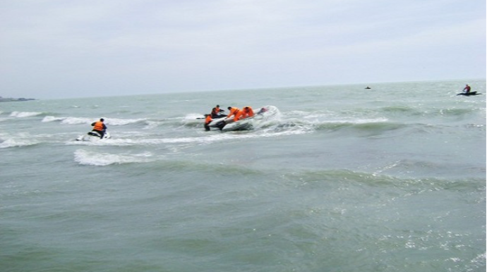 В Новханы 16-летний подросток утонул в море - ФОТО