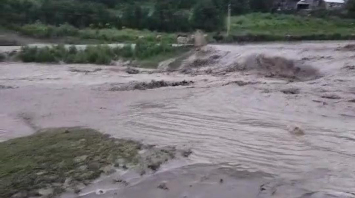 Daşkəsəndə bir-neçə yolda yaranmış məhdudiyyətlər aradan qaldırılıb