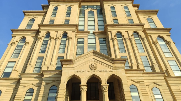 Bəzi dairə seçki komissiyalarının tərkibində dəyişiklik edildi 