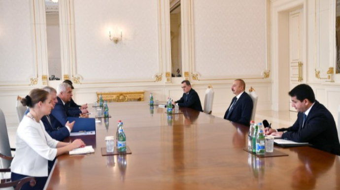 İlham Əliyev slovakiyalı naziri qəbul etdi - FOTO 
