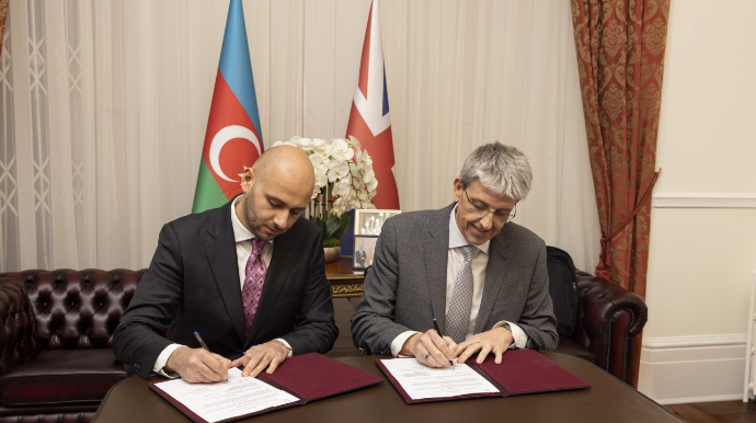 Entrust” və “AzInTelecom” arasında memorandum imzalanıb - FOTO 