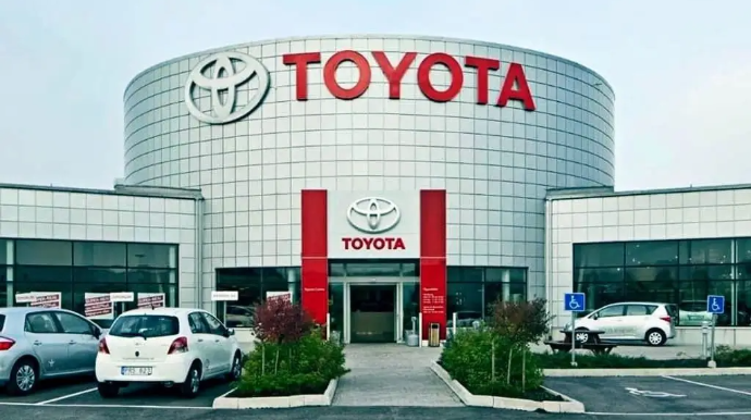 “Toyota”nın  xalis mənfəəti azaldı