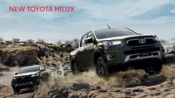 Böyük Britaniyada Toyota HiLux pikapının reklamı qadağan edilib 