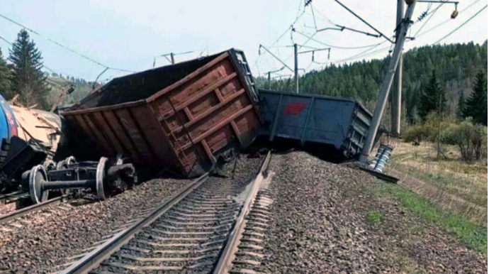 Yük maşını və qatar toqquşub, xəsarət alanlar var 