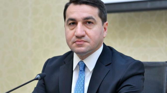 Hikmət Hacıyev erməni təbliğat maşınının növbəti təxribatını ifşa etdi  - FOTO