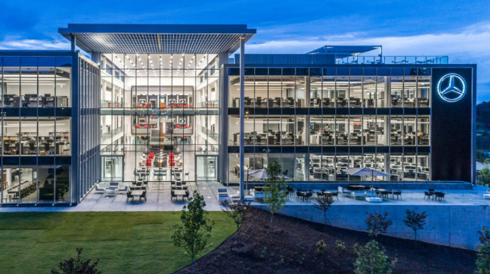 "Mercedes" выплатит почти 150 миллионов долларов из-за фальсификации данных о выбросах в США 