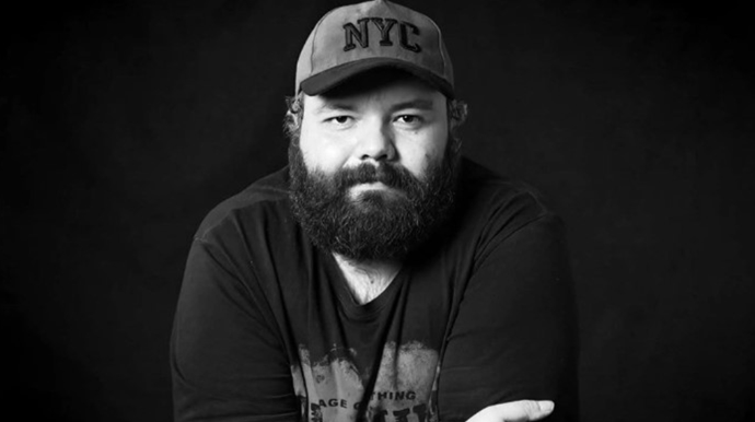 Dişi ağrıyan 31 yaşlı baş redaktor vəfat etdi 