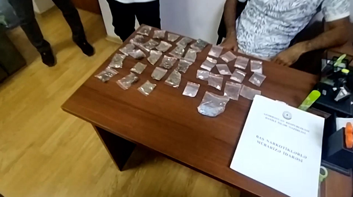 Polis narkotacirlərə qarşı əməliyyat keçirib, saxlanılanlar var  - FOTO - VİDEO