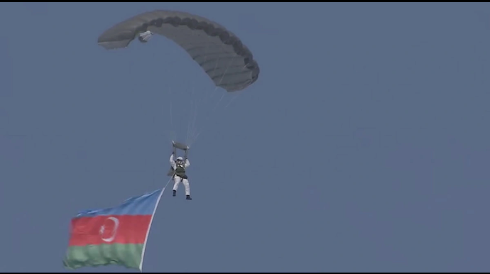 Müdafiə Nazirliyi həftəlik icmalını təqdim etdi - VİDEO