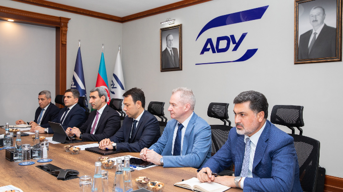 Azərbaycan və Çin Orta Dəhlizlə yükdaşımaları artırmaq üçün əməkdaşlığı genişləndirir - FOTO