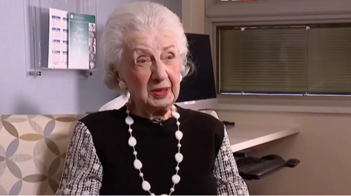 100 yaşında xərçəngə qalib gəldi,  101-də sürücülük üçün imtahan verdi - FOTO 