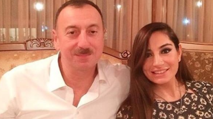 Arzu Əliyeva atasını təbrik etdi - FOTO 