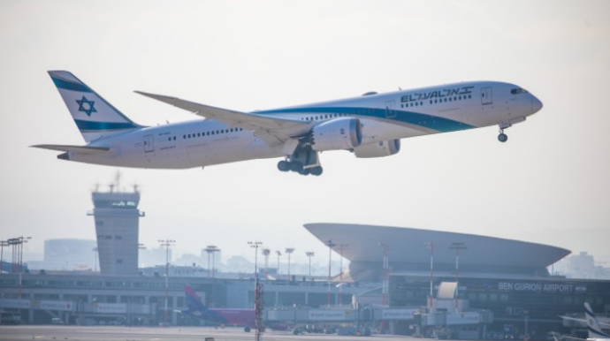 Moskvaya gələn təyyarə məcburən Dağıstana getdi