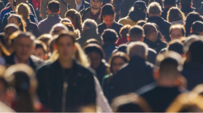 "Əhalinin sayı 10 milyonu keçən kimi onları ölkədən qovaq" — Qəribə təklif 