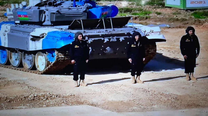 Azərbaycan hərbçiləri “Tank biatlonu”  müsabiqəsində finala çıxıb  - FOTO