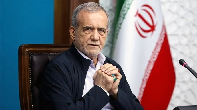 Pezeşkian qonşu və dost ölkələrin liderlərinə müraciət etdi